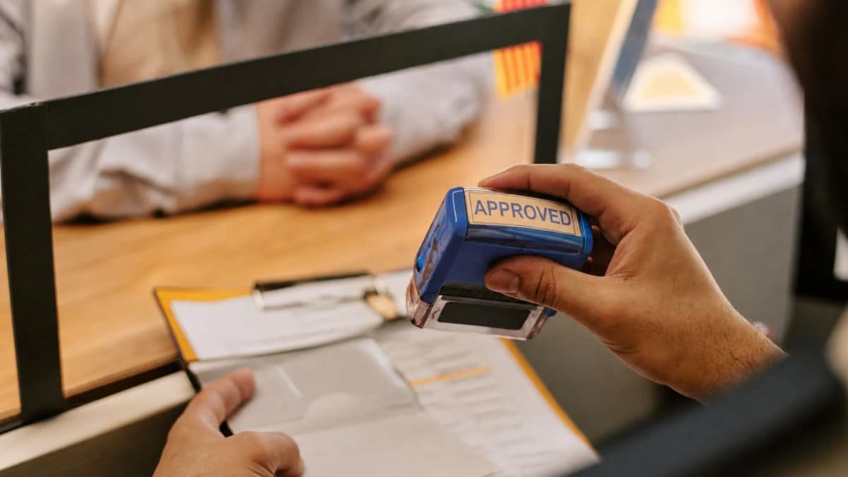 UAE Golden Visa Salary Requirements Explained